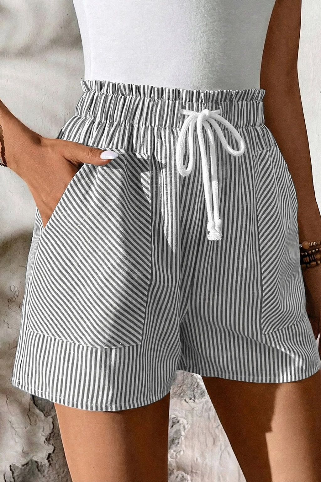 Gray Stripe Casual Pocketed Shorts With Lace-up Elastic Waist