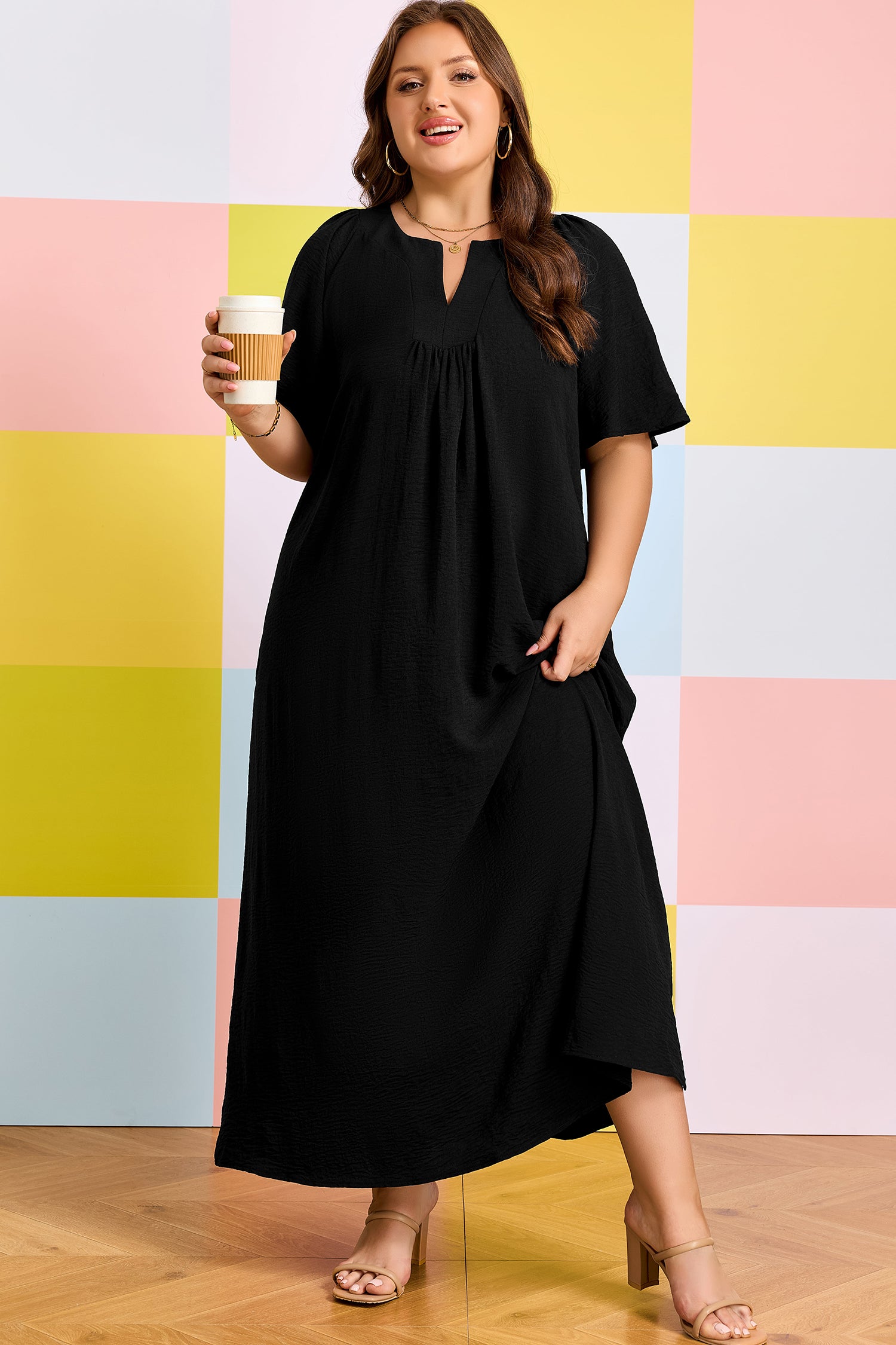 Plus Size Black Notched Neck Short Sleeve Dress