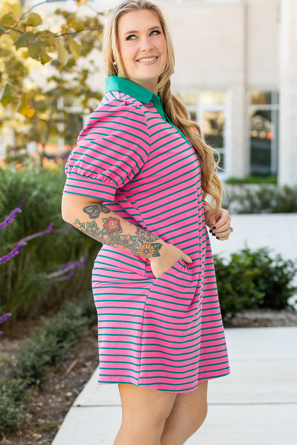 Plus Size Rose Stripe Collared      V-Neck T-Shirt Dress with Puff Sleeves & Pockets