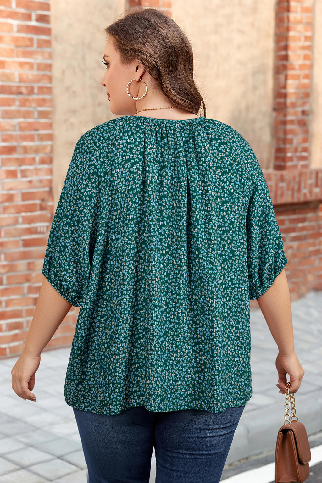 Plus Size Green Boho Chic V-Neck Floral Short Sleeve Top