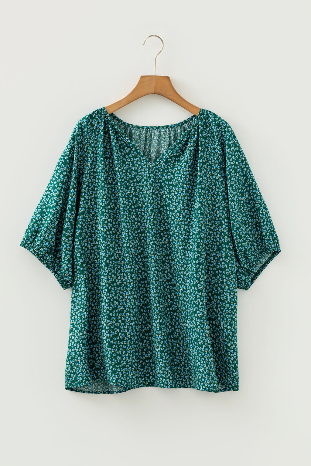 Plus Size Green Boho Chic V-Neck Floral Short Sleeve Top