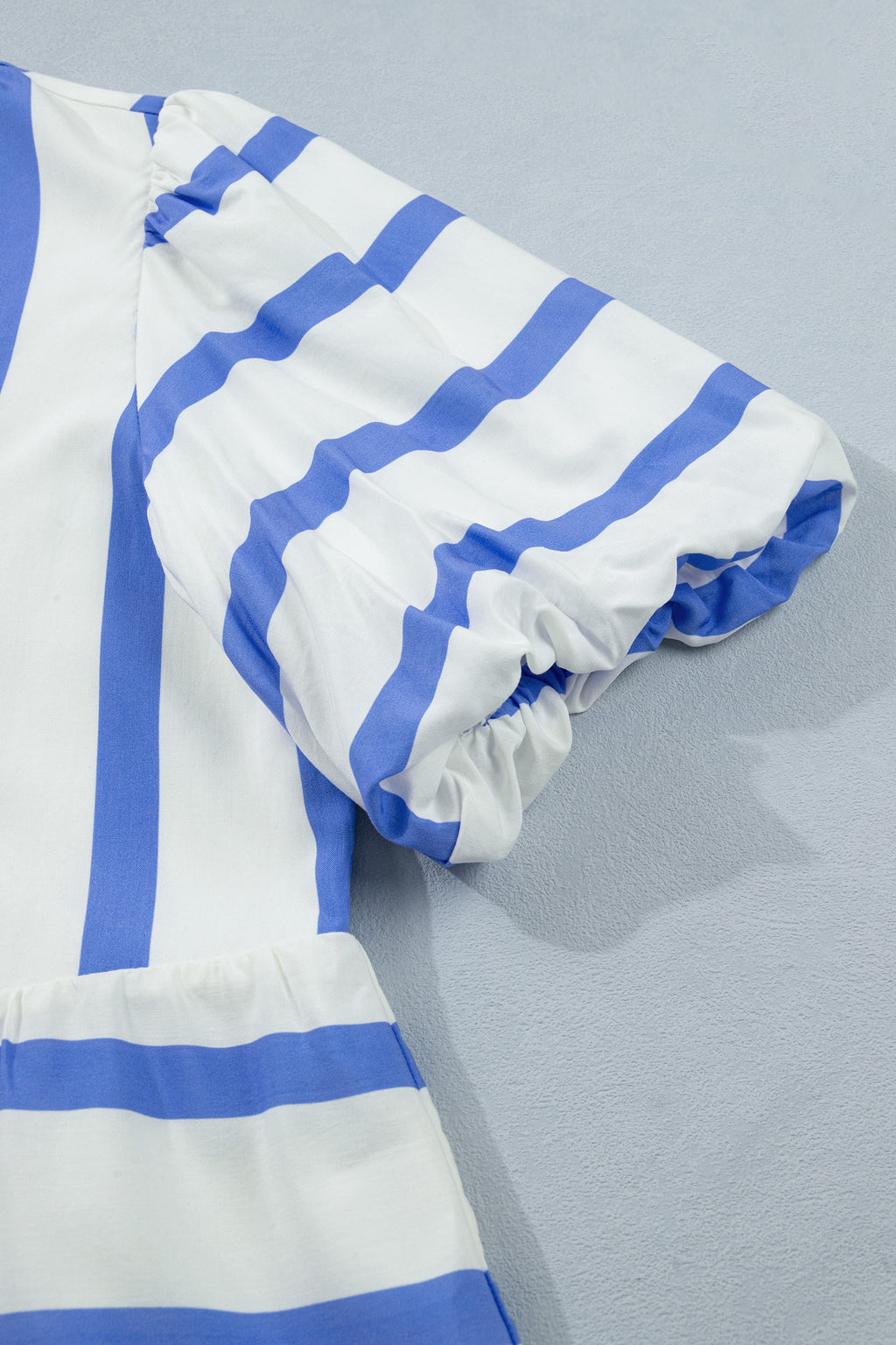 Sky Blue Stripe V-Neck Summer Blouse with Puff Sleeves