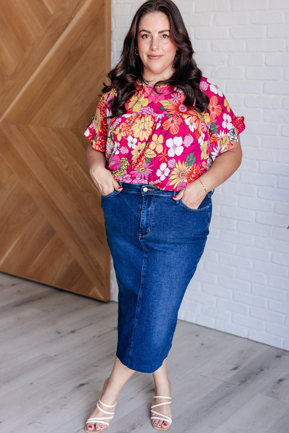 Plus Size Pink Floral Print Short, Ruffle Sleeve Blouse