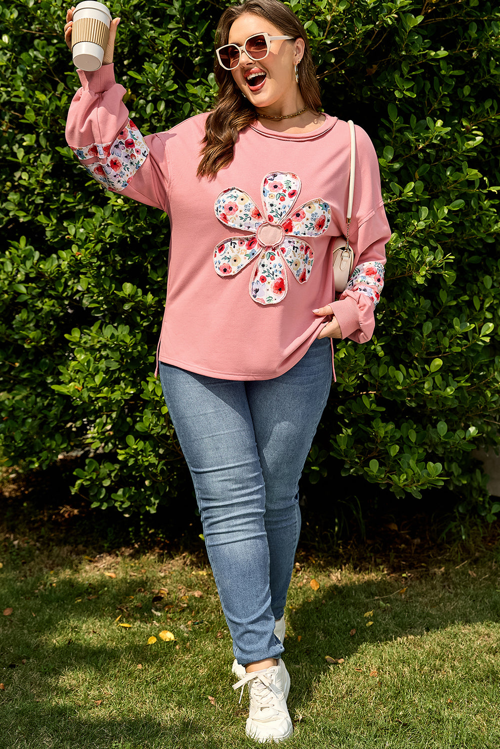 Plus Size Peach With Floral Applique Drop Shoulder Sweatshirt