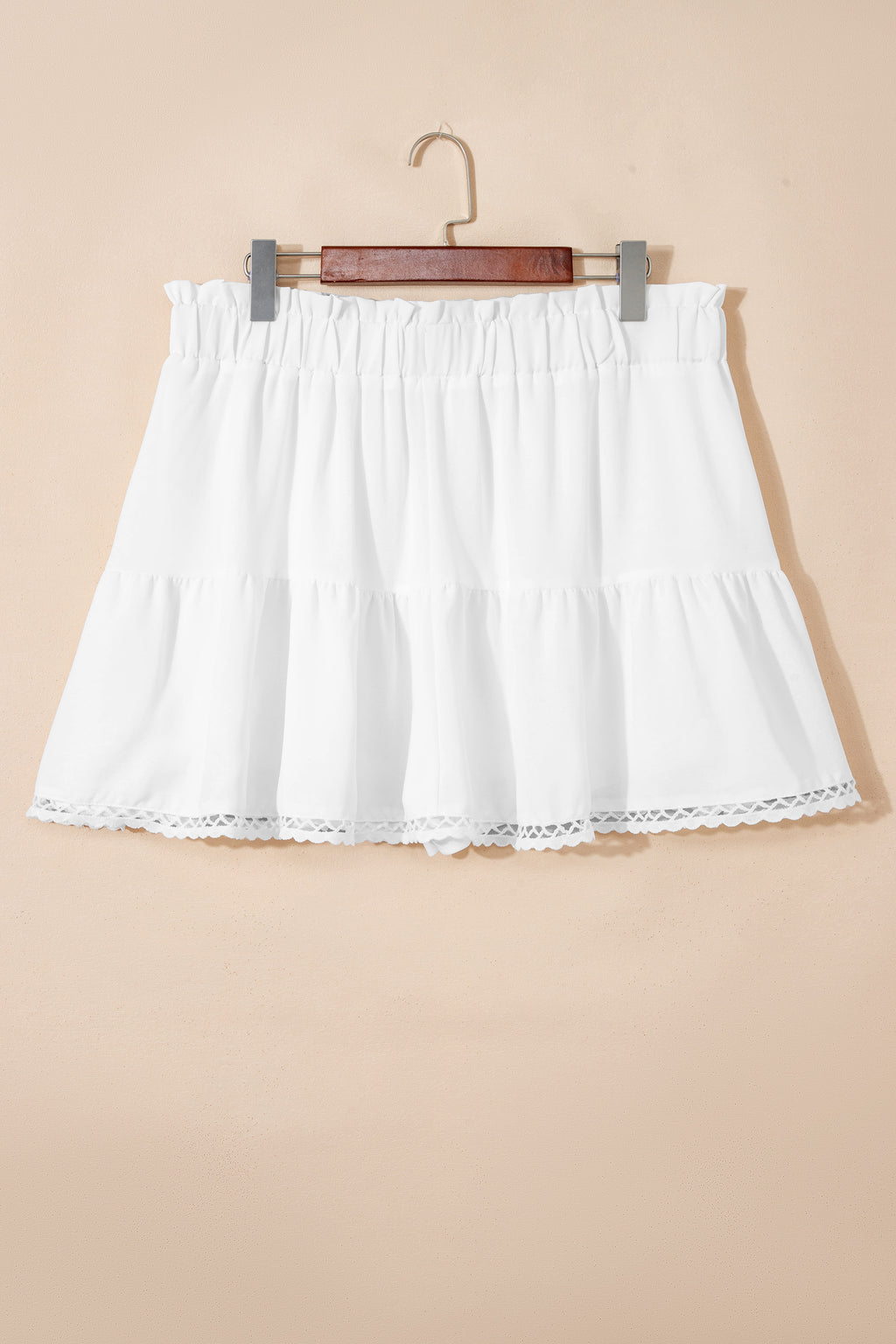 Plus Size White Frilled Elastic Waist Lace Trim Ruffled Shorts