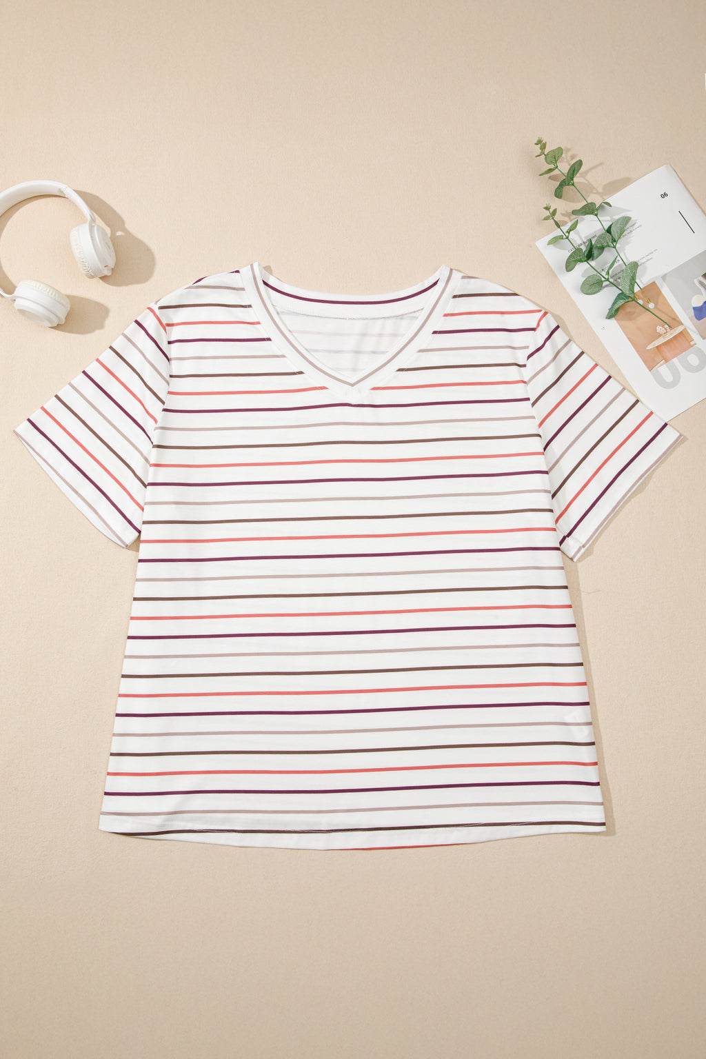 Plus Size White Stripe V-Neck Casual Tee