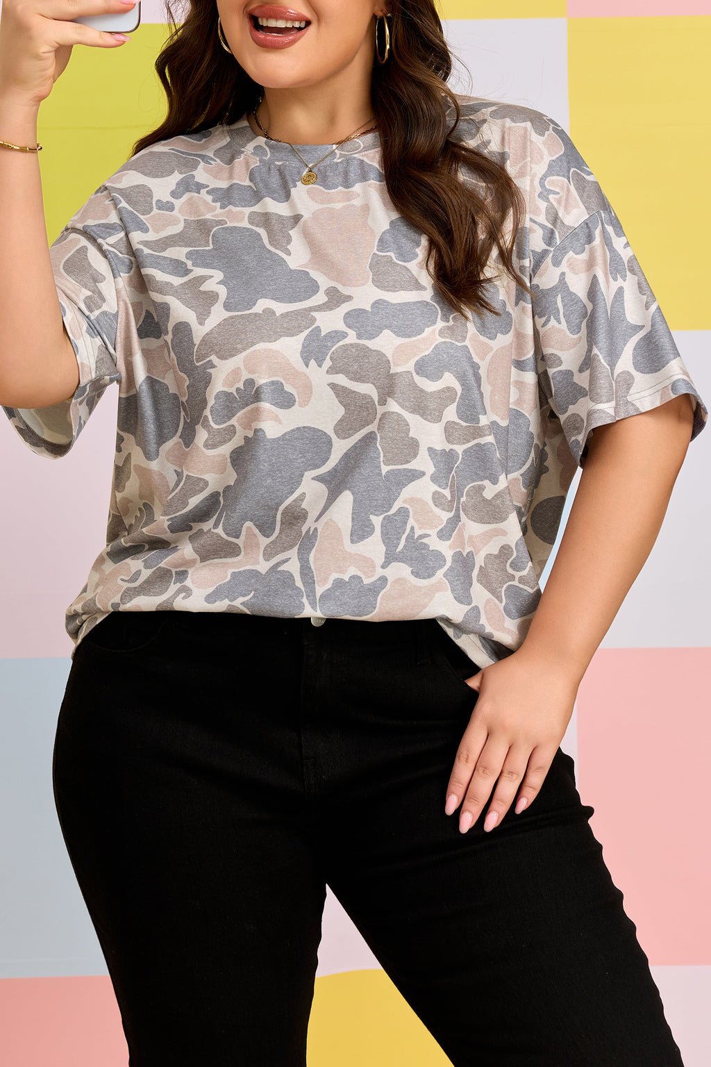 Plus Size Multicolor Camouflage Print Retro Tee