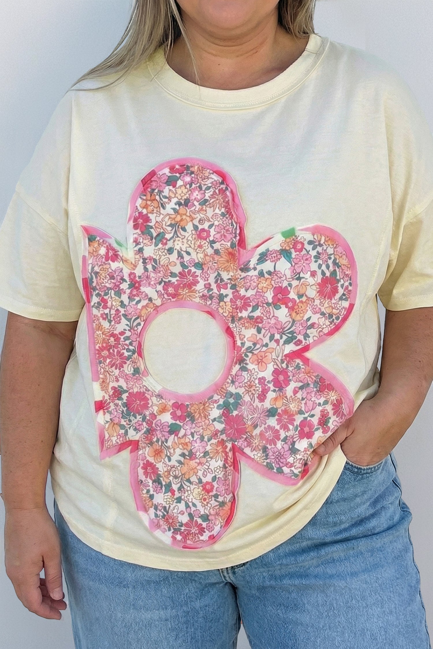 Plus Size Big Flower Patched Tunic Tee