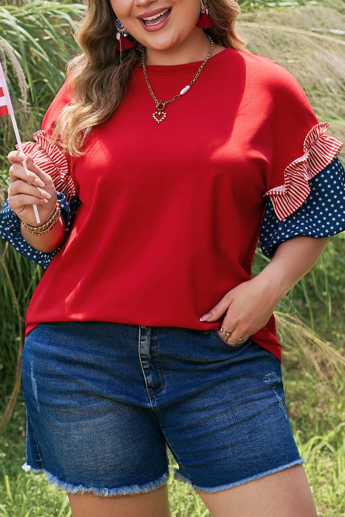 Plus Size Fiery Red Striped Ruffles Star Short Bubble Sleeve Patchwork Top